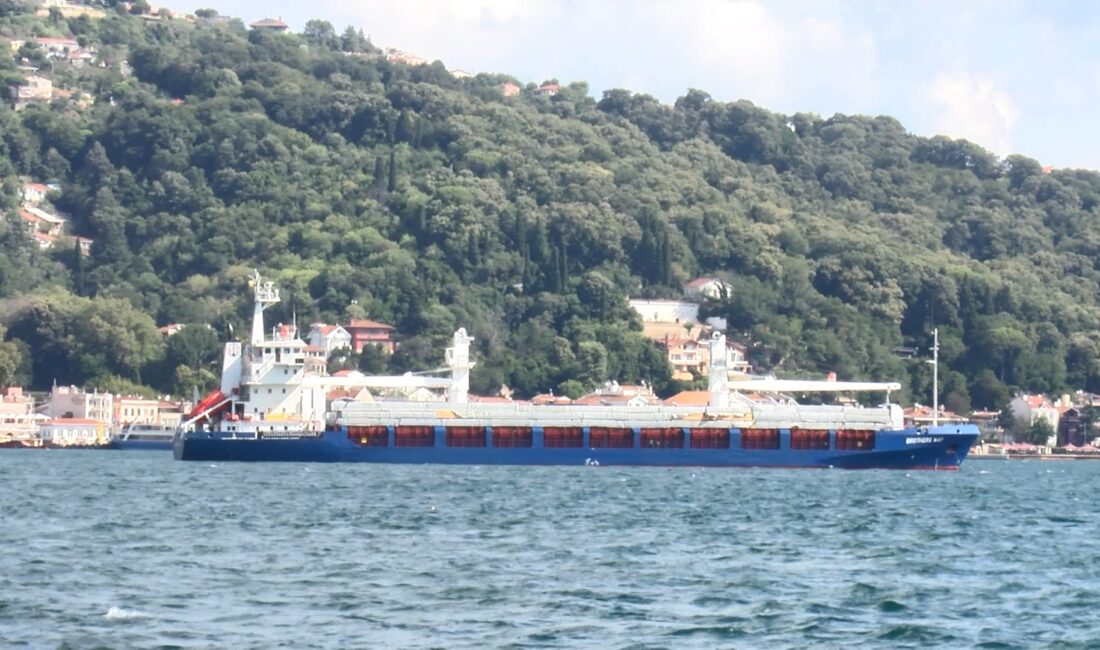 Rusya’dan Libya’ya gitmekte olan Brothers Way adlı gemi, İstanbul Boğazı’nın