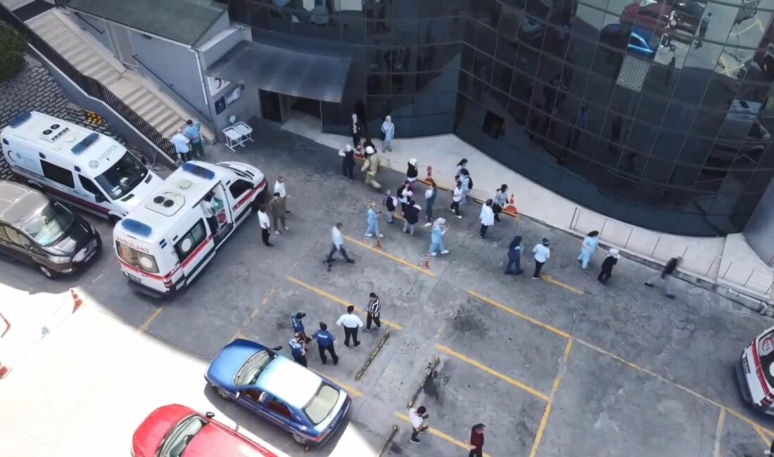 Esenler’deki özel hastanenin çatı katında çıkan yangın sonucunda hastalar ve