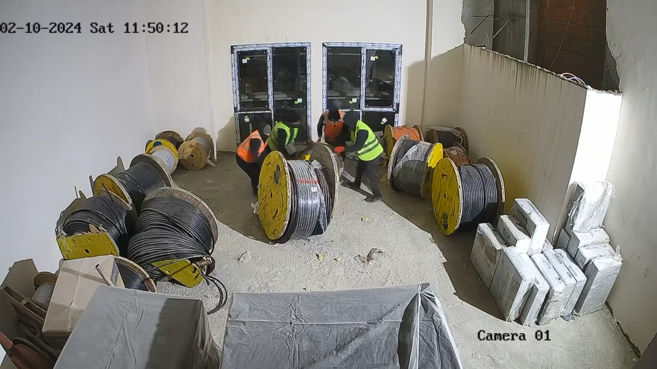 istanbul insaatlardan 3 milyon liralik kablo calan hirsizlar yakalandi 66a73d8d11c06