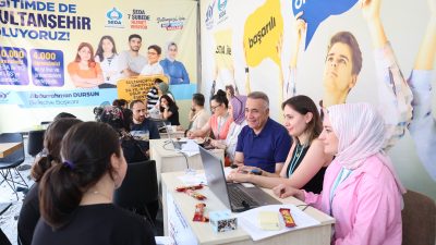 Sultangazi Belediyesi, lise ve üniversite sınavlarına giren öğrencilere ücretsiz tercih