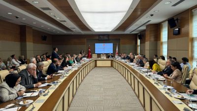 Türk Eğitim-Sen Genel Sekreteri Haydar Urfalı, Öğretmenlik Meslek Kanunu’nun, hem