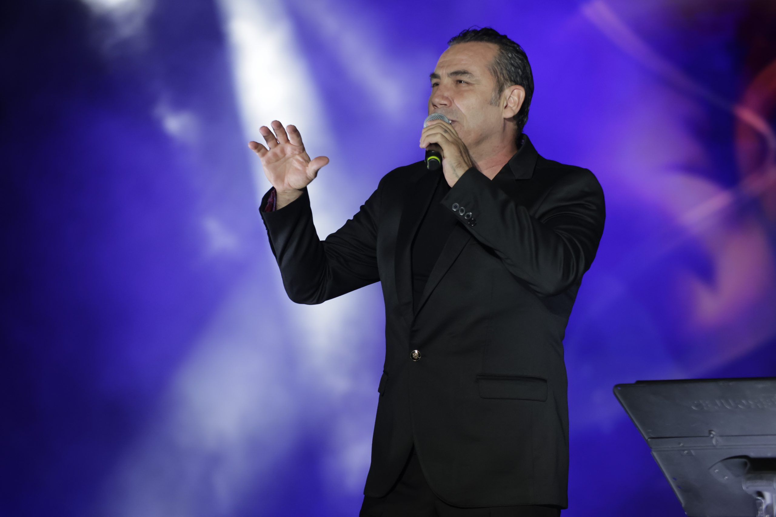 van kultur yolu festivali ferhat gocer konseriyle sona erdi 668bc19b2028c scaled