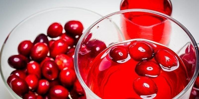 İdrar yolu enfeksiyonlarıyla baş edenlerin en büyük dostu olan kızılcık,