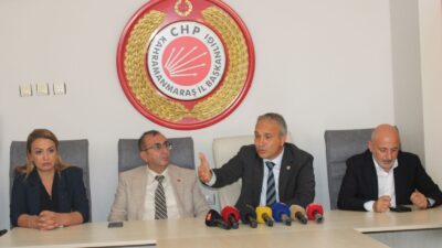 ”Eğitim sistemimizin yaşadığı sorunlarını kısa basın toplantılarıyla anlatmak mümkün değil.