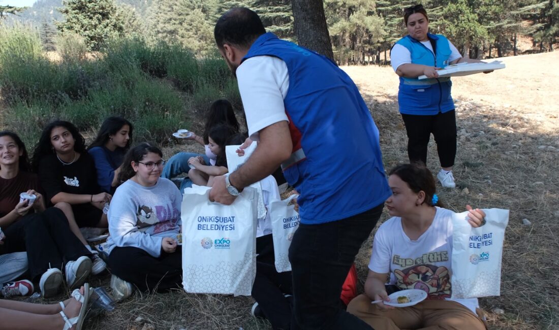 Kahramanmaraş’ın Onikişubat Belediyesi, deprem sonrası gençlerin normalleşme sürecine katkıda bulunmak