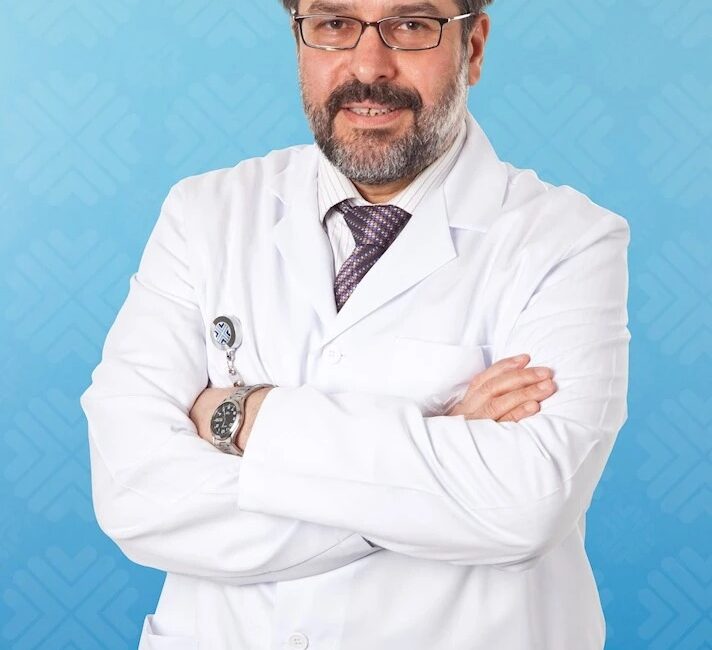 İSTANBUL, – Nöroloji Bölüm Başkanı Prof. Dr. Lütfü Hanoğlu, bağırsak