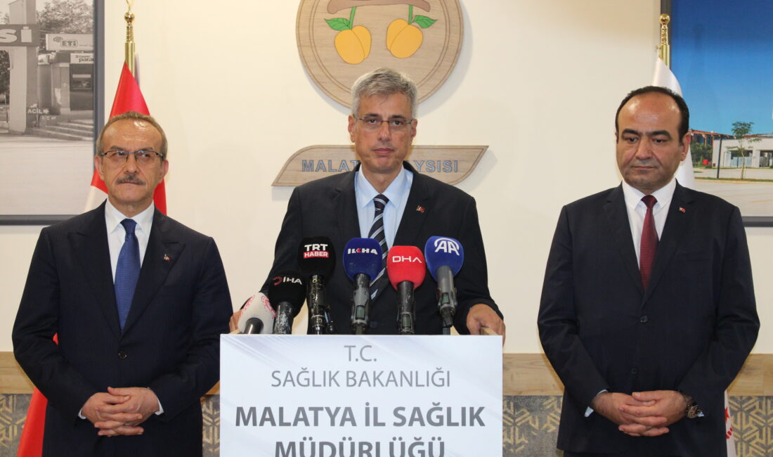 Sağlık Bakanı Kemal Memişoğlu, Adıyaman’da gerçekleştirdiği ziyaretlerin ardından Malatya’ya geçiş