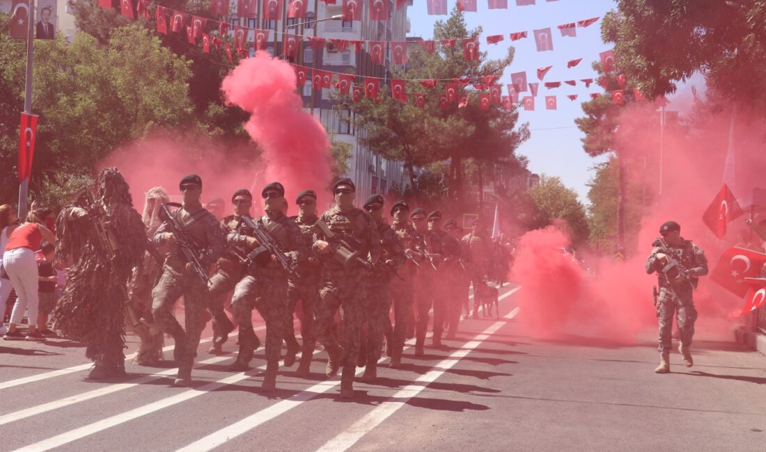Seyfettin EKEN- Selim KAYA/DİYARBAKIR, – DİYARBAKIR’da 30 Ağustos Zafer Bayramı,