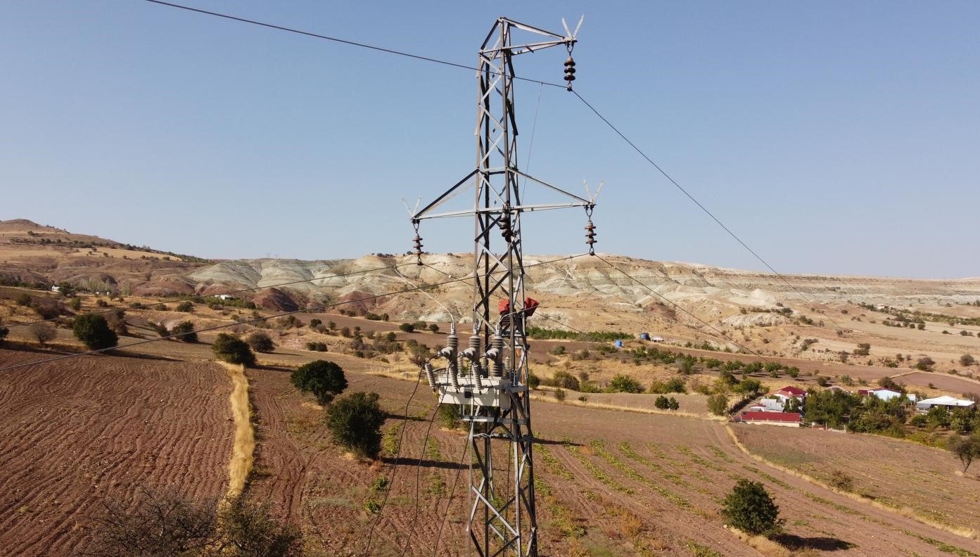 Enerjisa Dağıtım Şirketleri elektrik kesintilerini azaltacak teknolojiyi yerlileştirdi