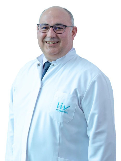 'Girişimsel tedaviye gerek kalmadan göğüs ağrısını dindirmek mümkün’