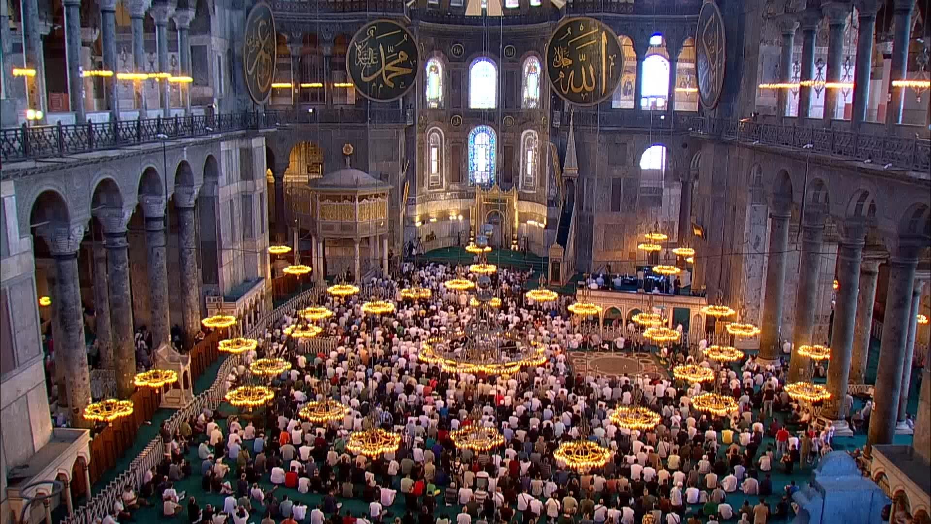 İstanbul Ayasofya Camii'nde İsmail Haniye için gıyabi cenaze namazı