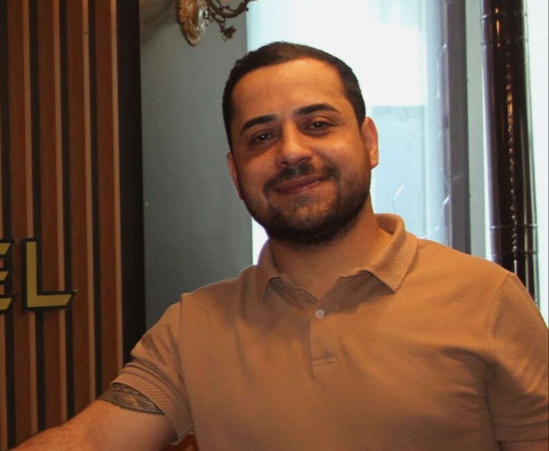 Mehmet YİRUN- Onur KAYA/ÇERKEZKÖY (Tekirdağ), – İSTANBUL Beşiktaş’ta cipiyle park