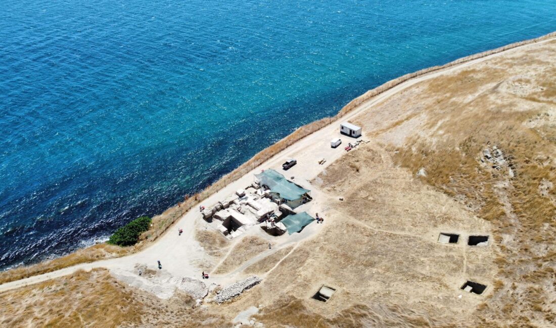 Tekirdağ’da bulunan Perinthos Antik Kenti’nde, Trakya’nın en büyük tiyatrosunda son