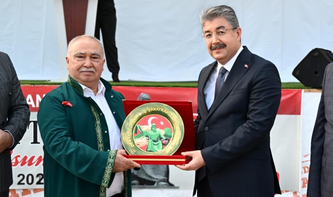 23-29 Eylül Ahilik Haftası, Cumhuriyet Meydanında düzenlenen programla kutlandı. Programa