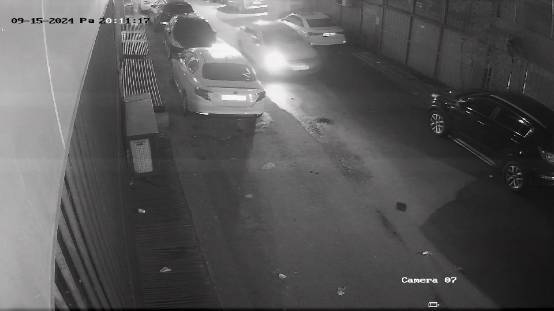 İstanbul Eyüpsultan'da düğün salonuna patlayıcı maddeyle saldırının güvenlik kamerası görüntüsü ortaya çıktı