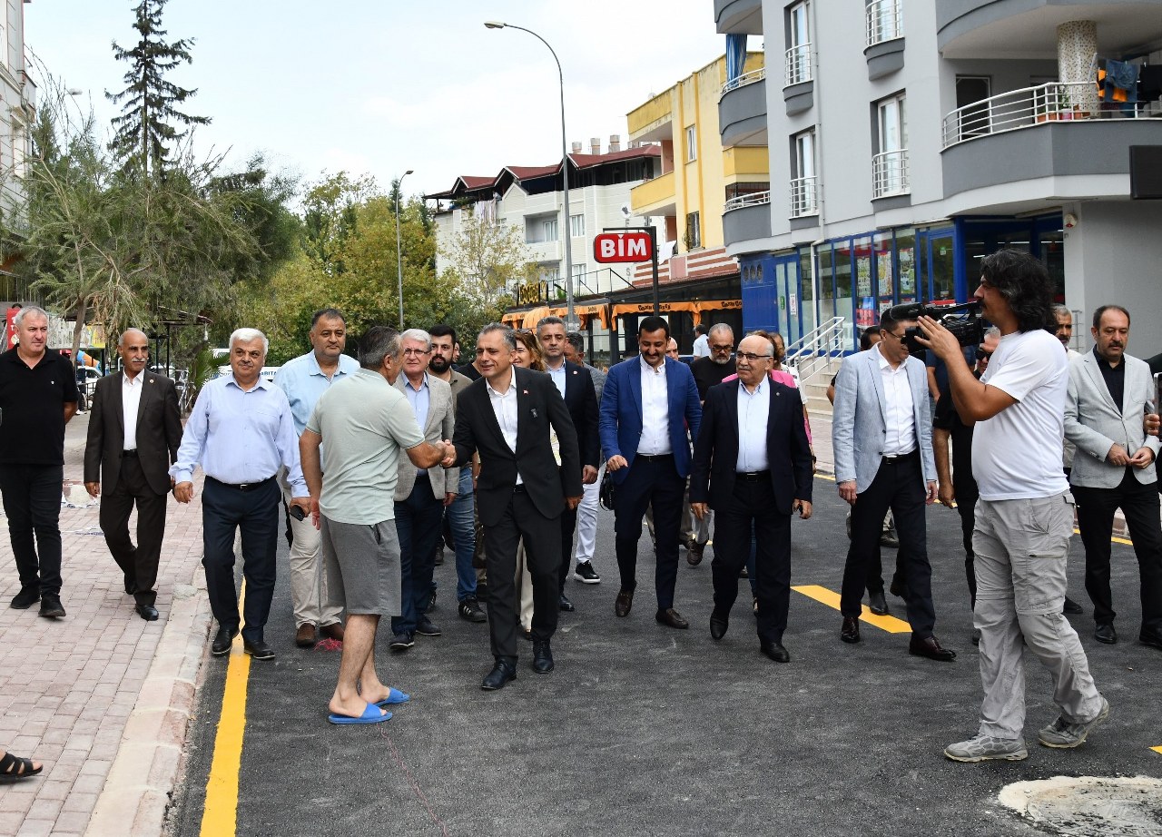 kafeler caddesi yeni gorunumuyle trafige acildi (6)