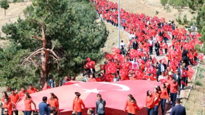 Turgay İPEK/ERZURUM, -ERZURUM’da yeni eğitim öğretim yılına başlayan öğrenciler, 93