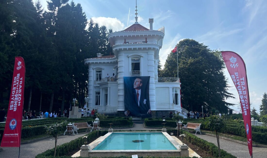 Efnan DEMİREREN/TRABZON, – GAZİ Mustafa Kemal Atatürk’ün Trabzon’a ilk gelişinin