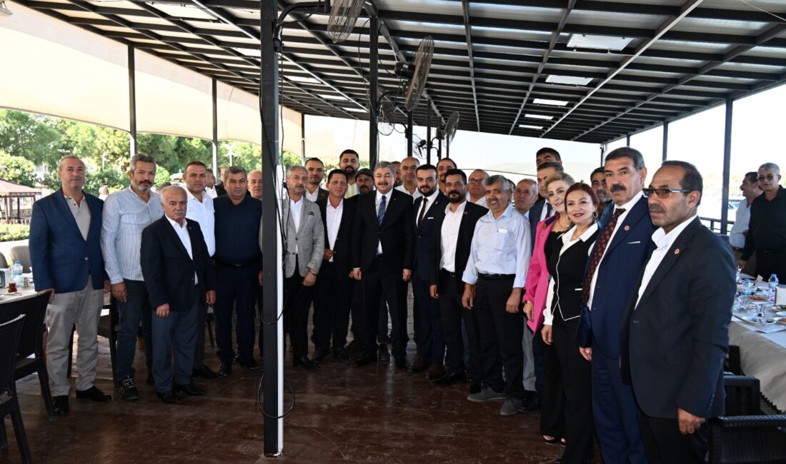 Osmaniye Valisi Dr. Erdinç Yılmaz, Muhtarlar Günü dolayısıyla köy ve