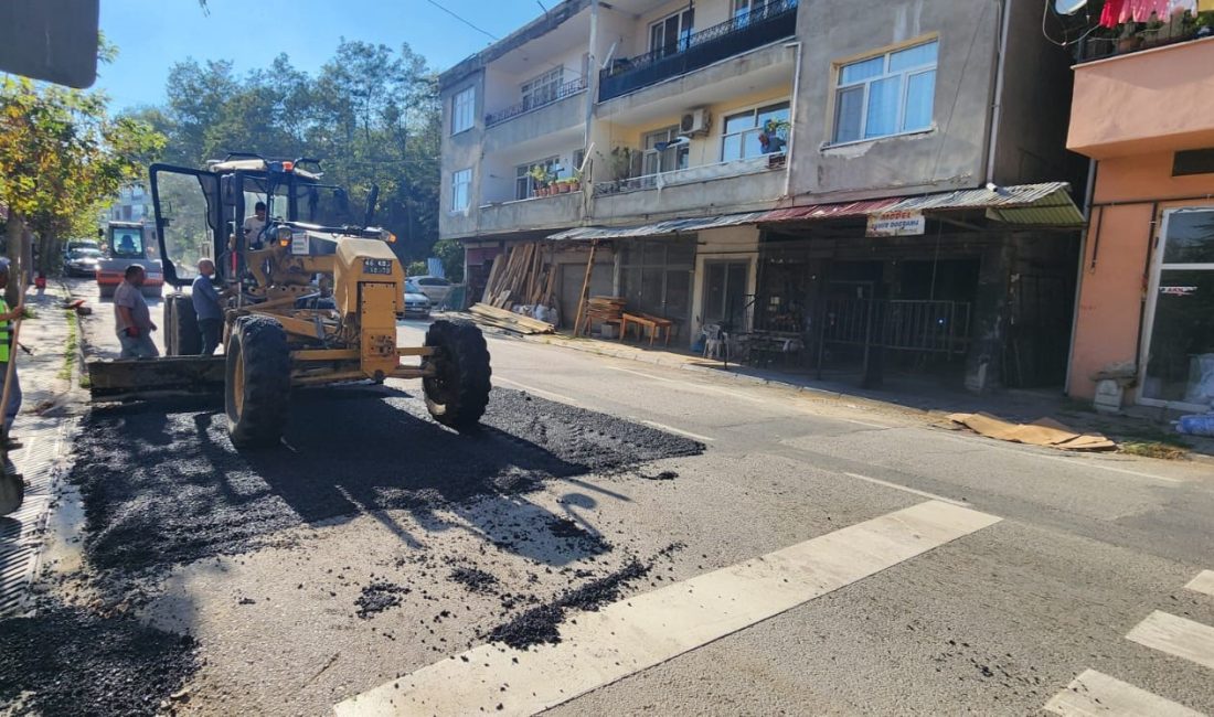 Büyükşehir Belediyesi, Andırın’a bağlı 11 mahallede yol bakım, onarım, genişletme