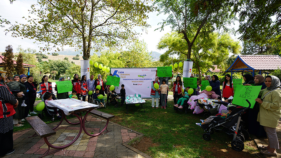 Büyükşehir Belediyesi, Dünya Serebral Palsi Farkındalık Günü dolayısıyla serebral palsili