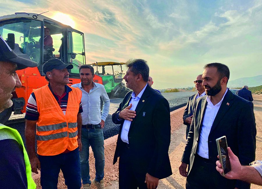 İl Yönetiminden ve Dulkadiroğlu İlçe Başkanlığından teşkilat mensupları ile birlikte