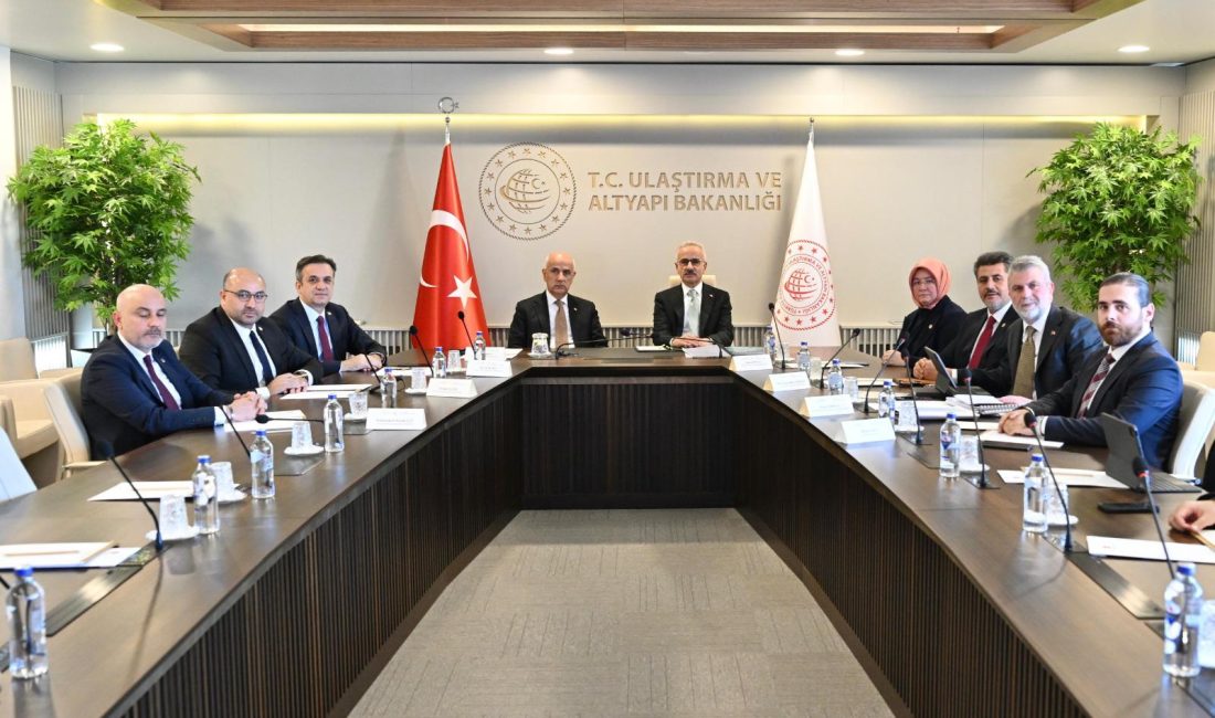 Ulaştırma ve Altyapı Bakanı Abdulkadir Uraloğlu ile yapılan toplantının ardından
