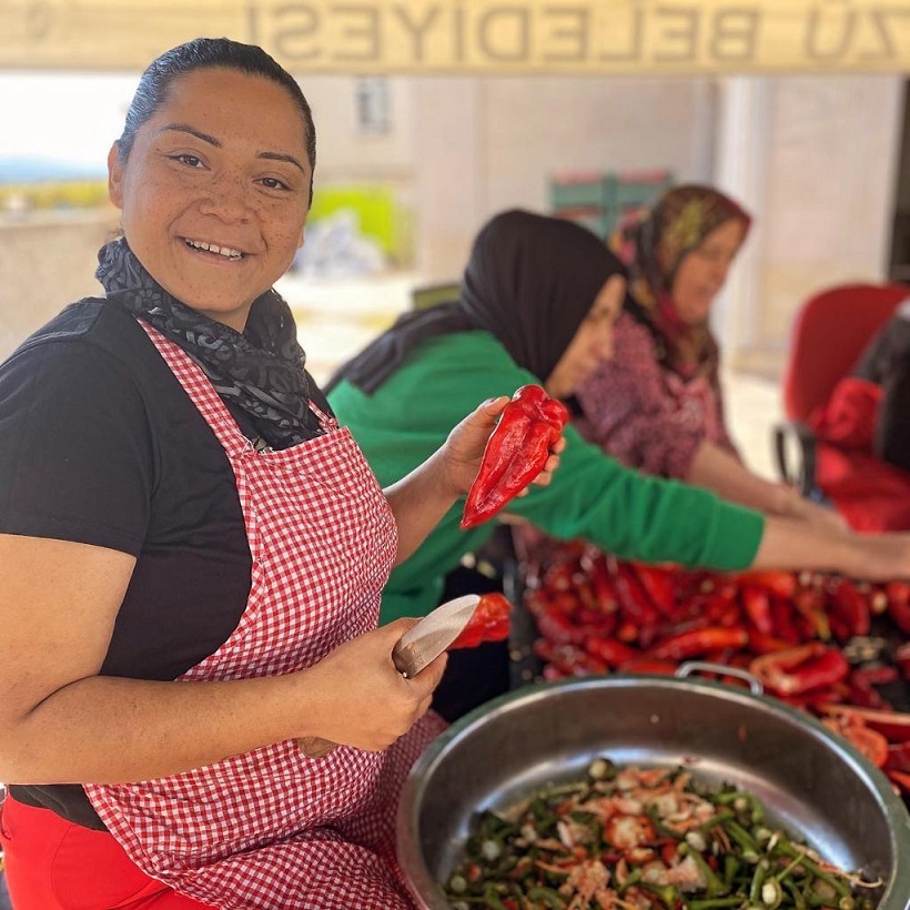 Hepsiburada, e ticaret yapan kadın kooperatifi sayısını iki katına çıkaracağını duyurdu