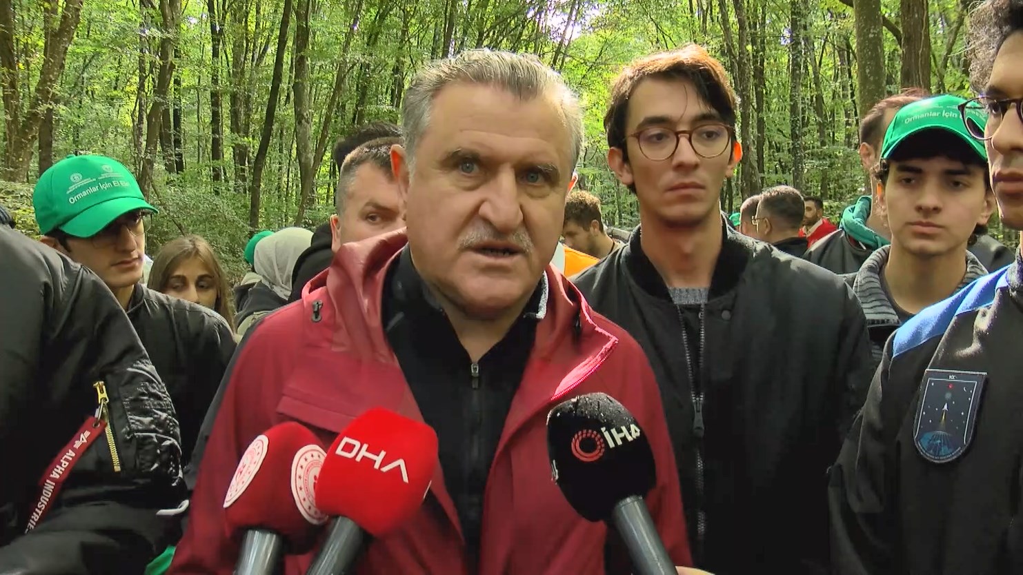 İstanbul Bakan Bak: Ormanı denizi herşeyi korumamız gerekiyor; vatan savunması da buradan başlıyor