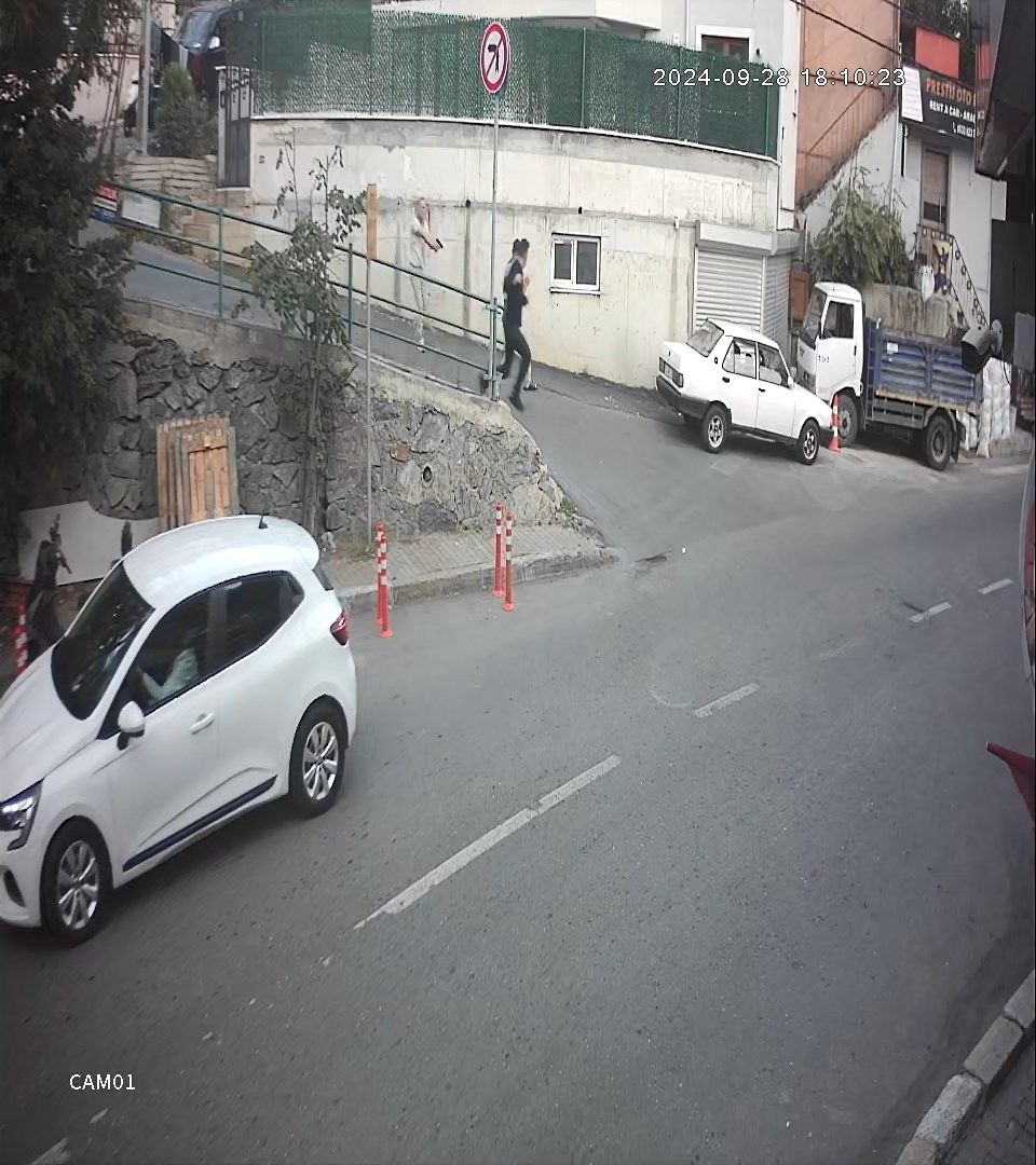 İstanbul Eşinin silahı tutukluk yapınca ölümden kurtuldu