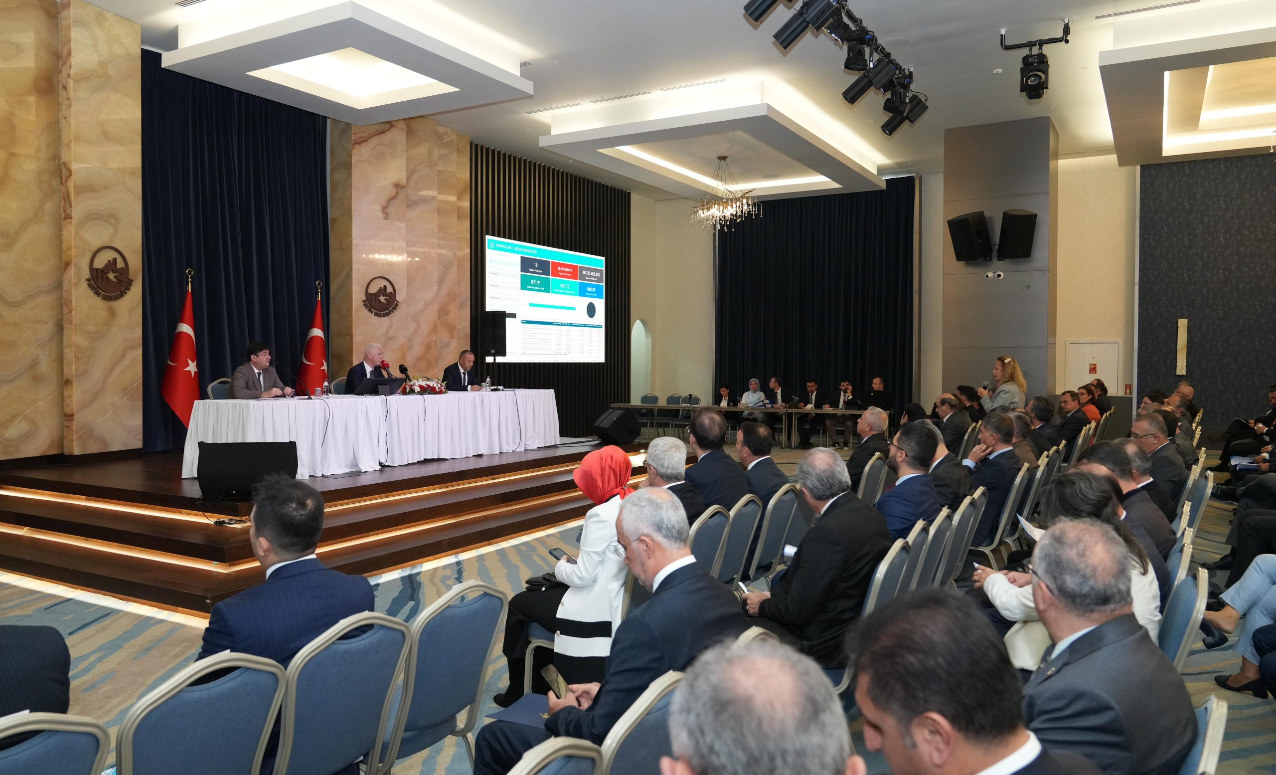 İstanbul–Vali Gül'den kurumlara kış hazırlıkları için uyarı