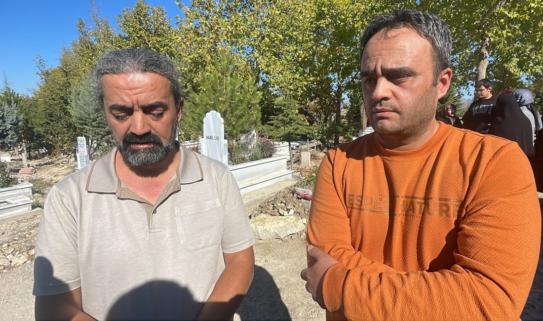 ANNESİNİN MEZARINA SU DÖKTÜ Konya’da öldürülen Ebru Küçüktaşdemir’in ilk evliliğinden