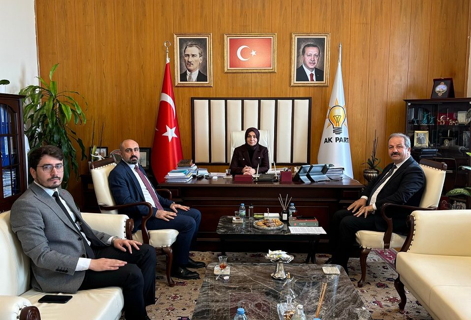 ANKARA, – SAĞLIK-Sen Genel Başkanı Mahmut Faruk Doğan ve yönetim