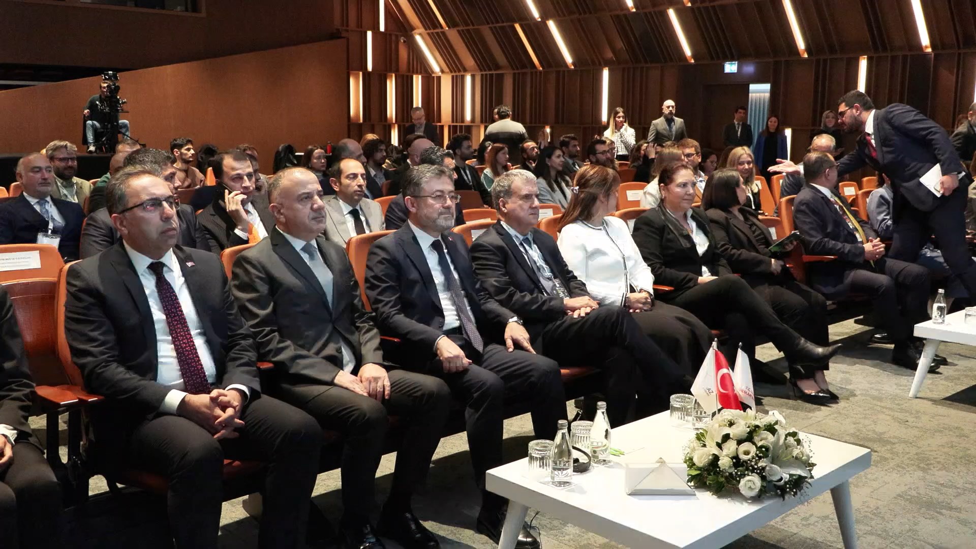 İstanbul Bakan Yumaklı: Avrupa Birliği'nin tüketmediği herhangi bir şeyin Türkiye'de tüketilmesine izin vermiyoruz