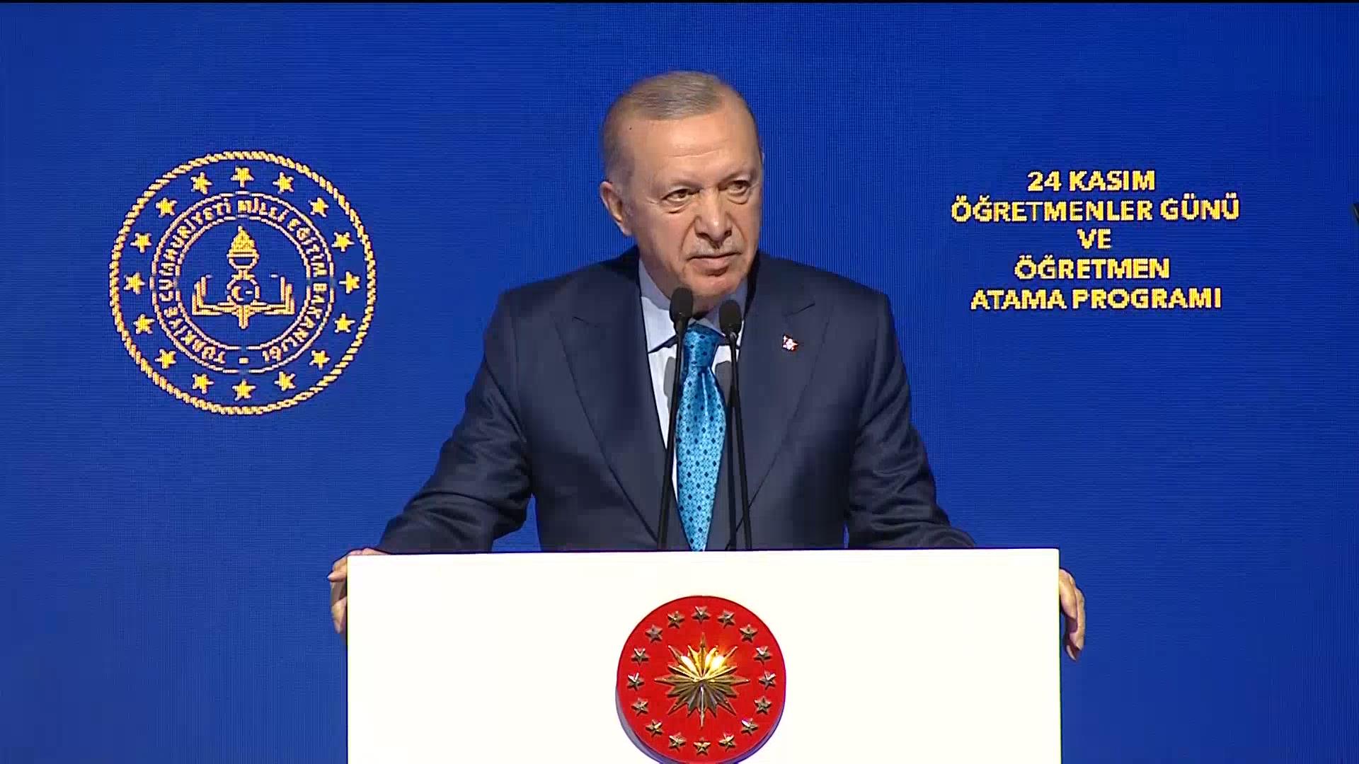 İstanbul Cumhurbaşkanı Erdoğan: Biz eğitim öğretim meselesini siyaset üstü tutmaya özen gösteriyoruz 1