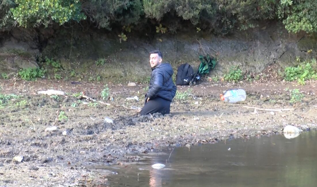 Murat SOLAK / İSTANBUL, – SANCAKTEPE’de gölde balık tutmak isteyen