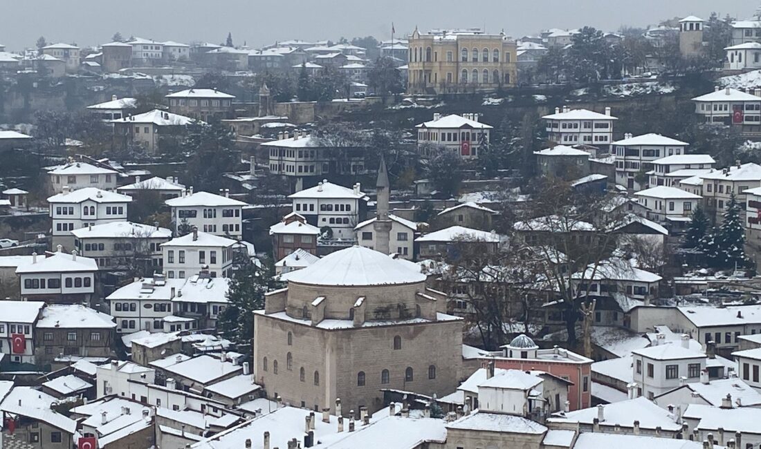 SAFRANBOLU BEYAZA BÜRÜNDÜ Karabük’ün