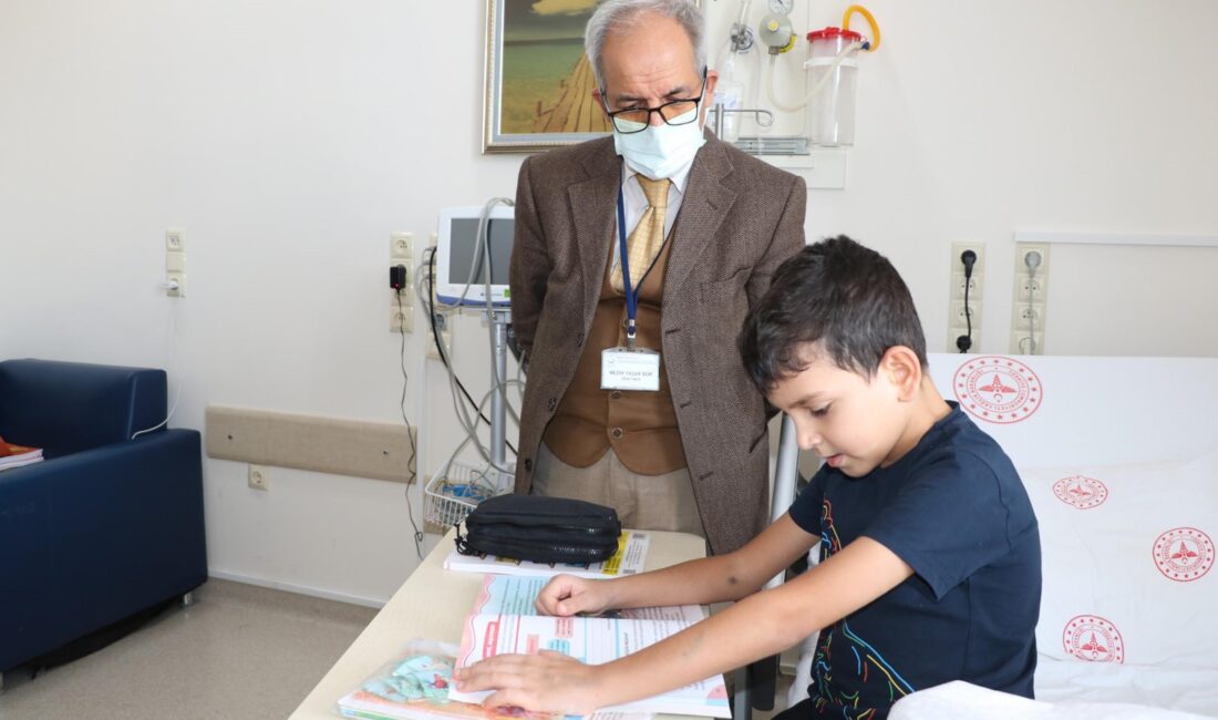 Yağmur ÖNGÜN/İZMİR, -BEHÇET Uz Çocuk Hastalıkları ve Cerrahisi Eğitim ve