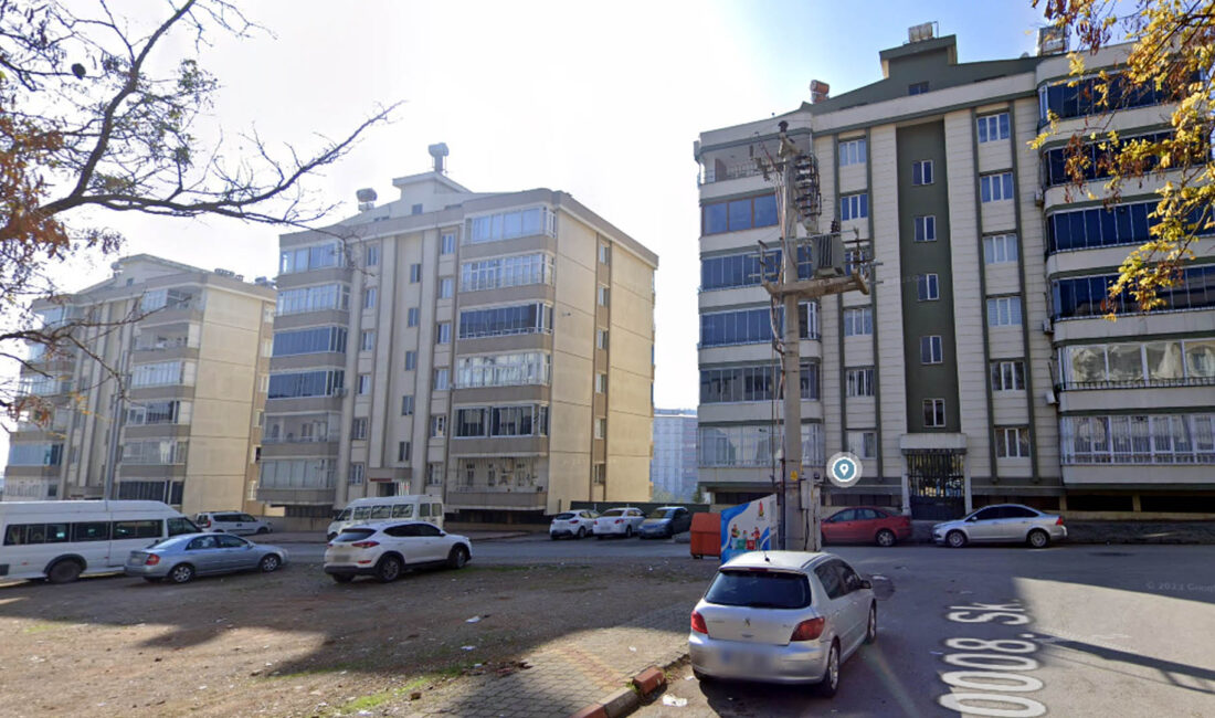 Ömer KOÇ/KAHRAMANMARAŞ, – KAHRAMANMARAŞ’ta depremde yıkılan 130 kişinin hayatını kaybettiği