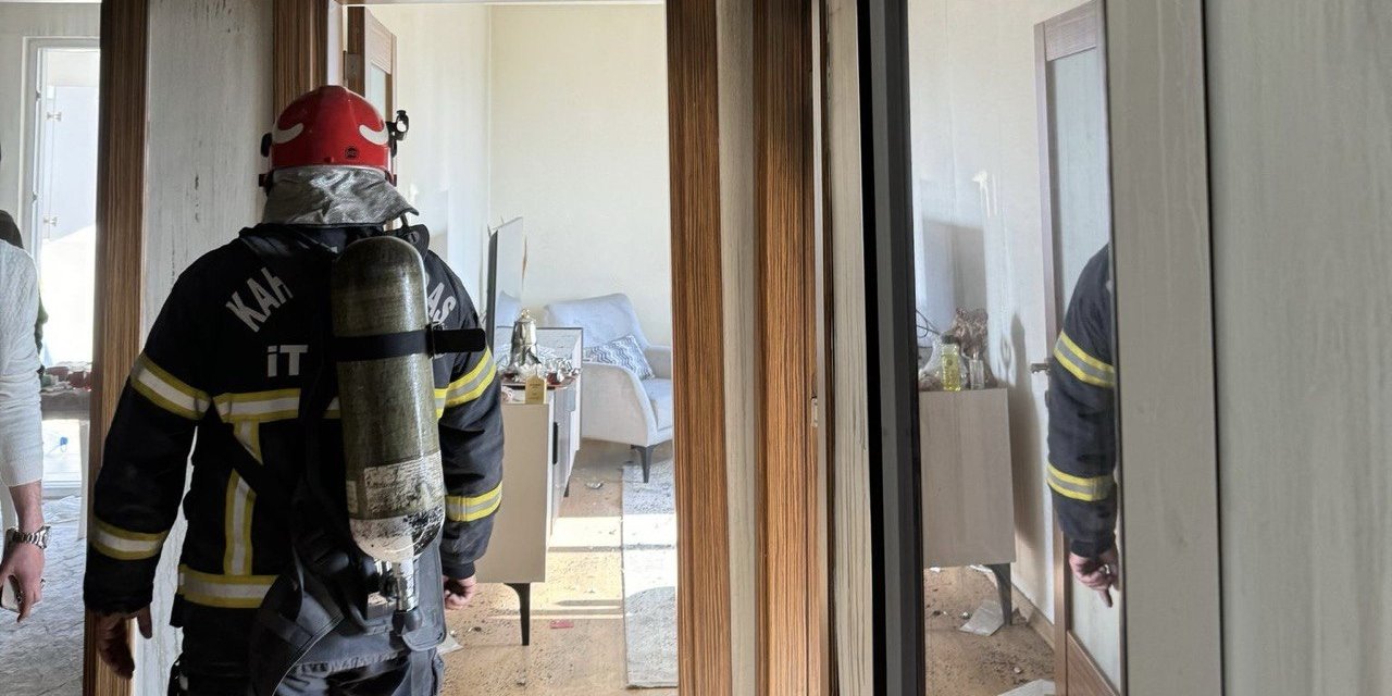 Kahramanmaraş'ta Art Arda Çıkan Yangınlar Endişe Yarattı 25890