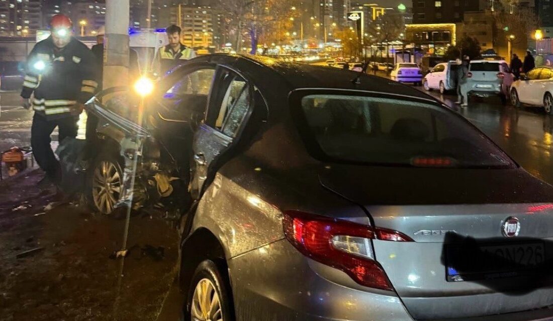Kahramanmaraş’ta iki otomobilin çarpışması sonucu yaşanan trafik kazasında 3 kişi