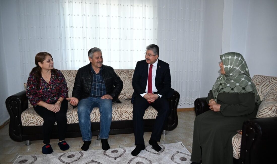 OSMANİYE Valisi Dr. Erdinç Yılmaz, vatani görevini yaptığı Hakkari İli