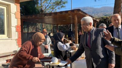 Düziçi Karacaoğlan MTAL’de Yerli Malı Haftası coşkuyla kutlandı. Tirşik ve