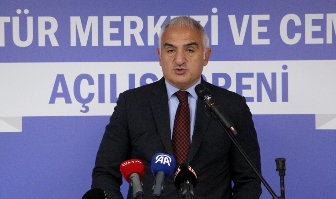 İLGİNİZİ ÇEKEBİLİR: Kılıçdaroğlu: Bizler Atatürk’ün çizdiği istikamette 100 yıl sonra