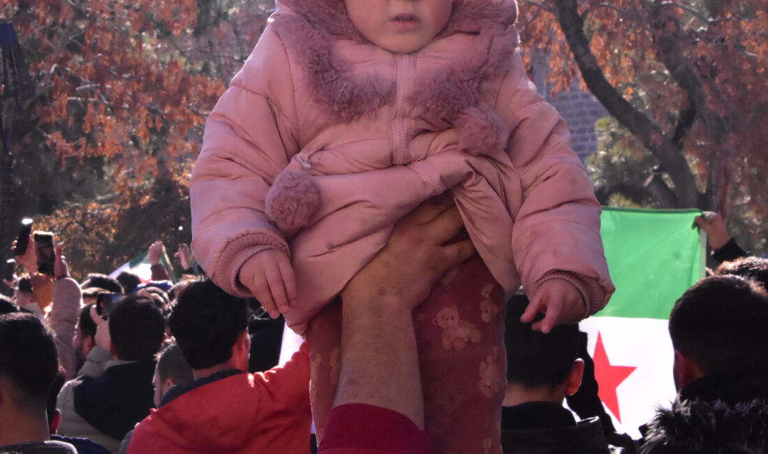 İsmail AKKAYA-Salih BÜYÜKSAMANCI/KONYA, – KONYA’daki Suriyeliler, muhalif grupların başkent Şam’ın