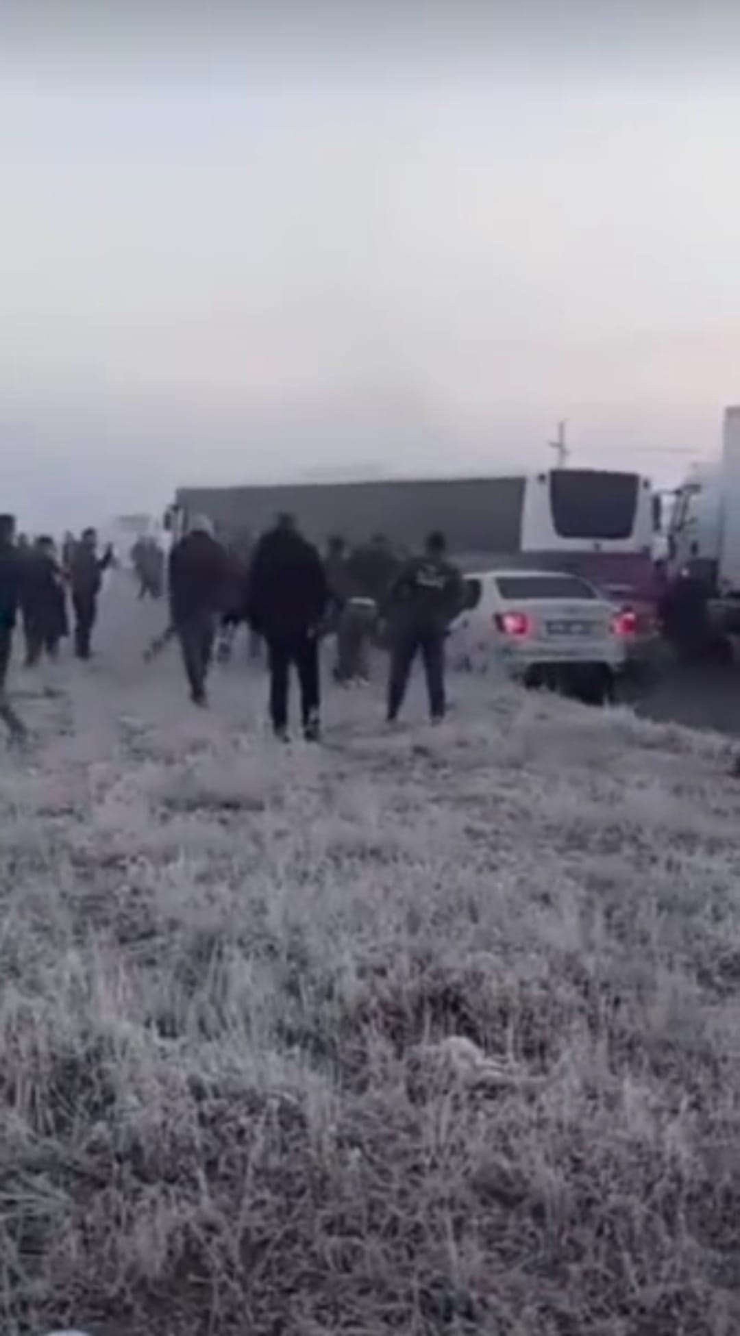 Van'da 2 ayrı zincirleme kaza; 1 ölü, 51 yaralı (3)