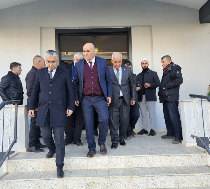 Ekinözü Belediye Başkanı Harun Vicdan, merhum amcası Mehmet Vicdan’ın Mevlid-i