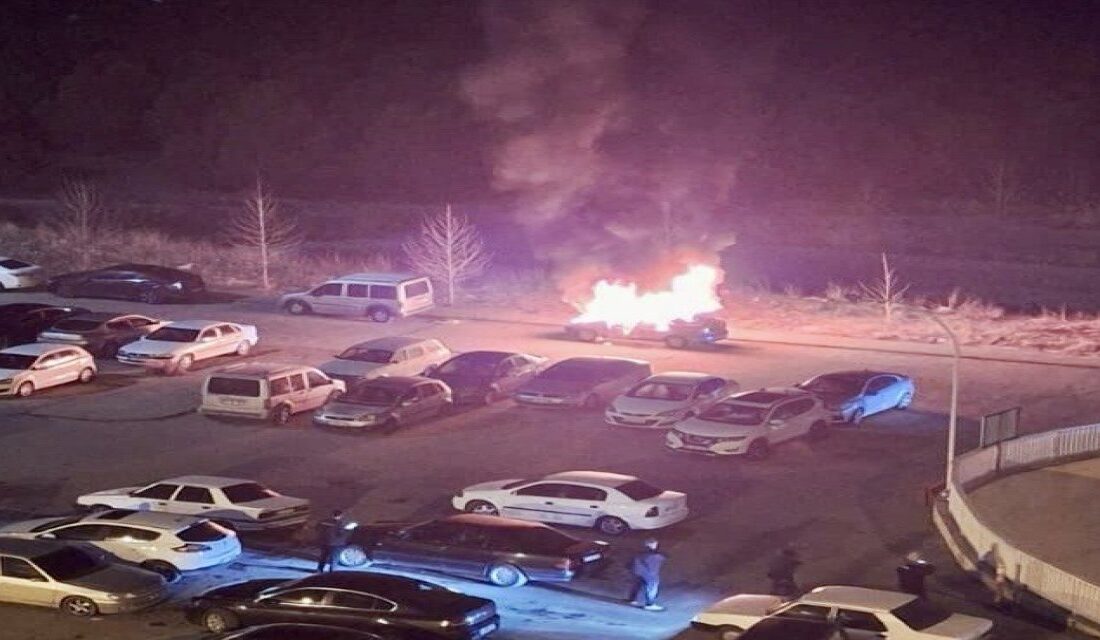 Kahramanmaraş’ta otomobilde çıkan yangın maddi hasara neden oldu. 
