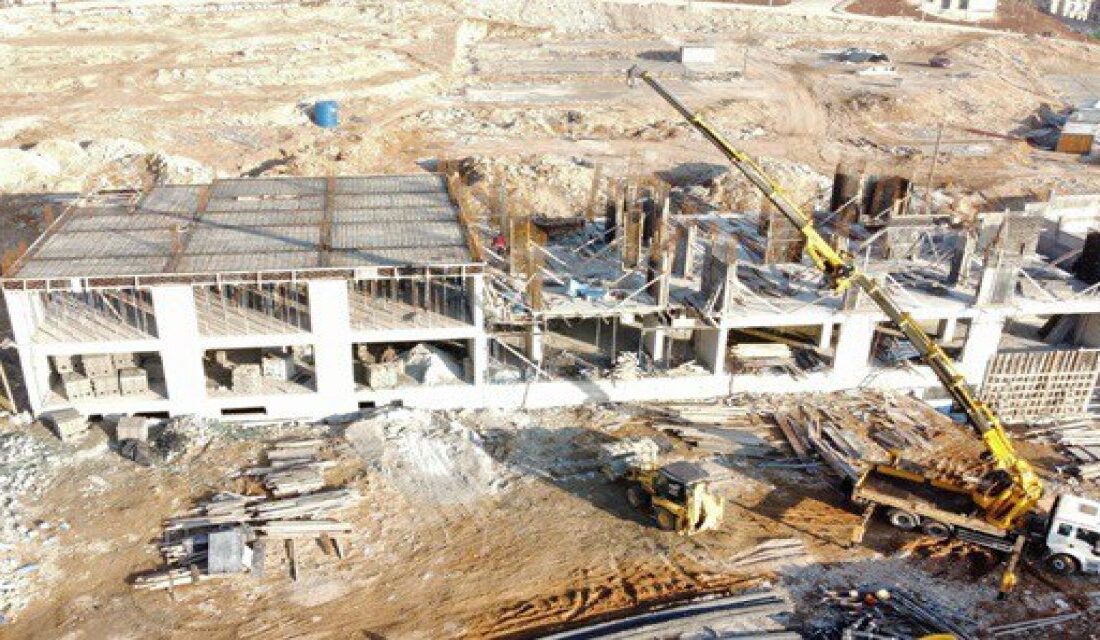 Kahramanmaraş’ın Afşin ilçesinde, depremin ardından eğitim altyapısını güçlendirmek amacıyla başlatılan