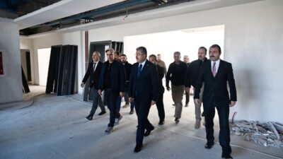 Vali Dr. Erdinç Yılmaz, Kadirli Huzurevi inşaatında inceleme ve denetlemelerde